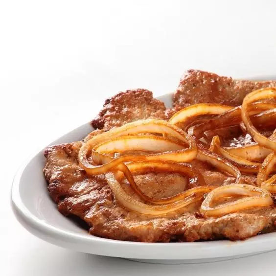 SUCULENTO BIFE DE PERNIL