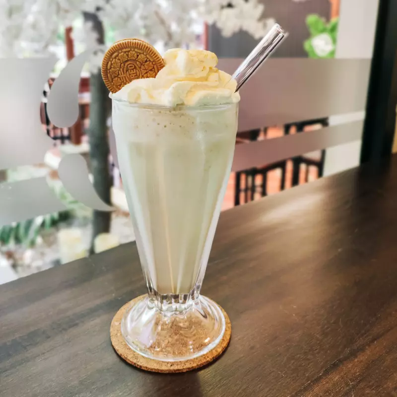 WHITE CHOCOLATE FRAPPE