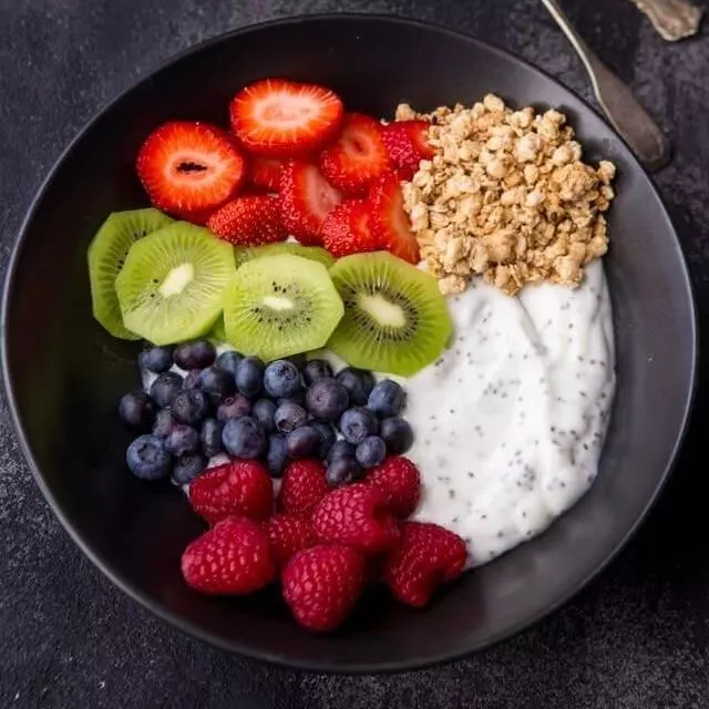 Granola bowl