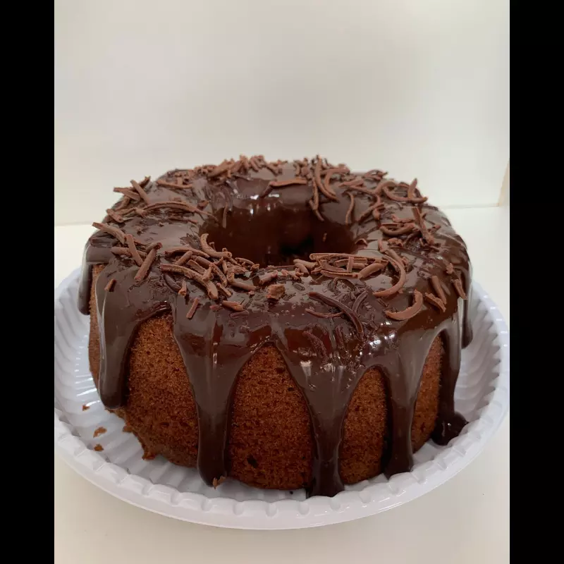 Bolo chocolate aro 18