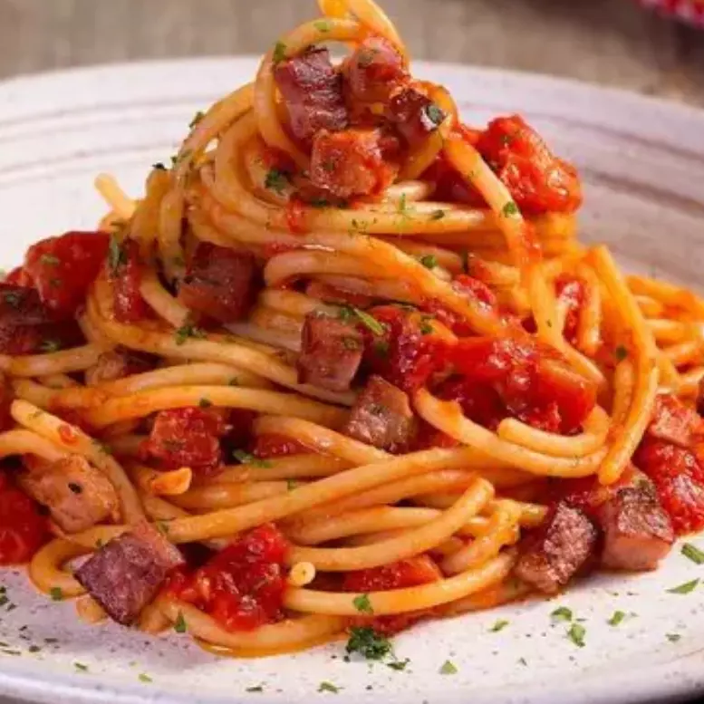 Spaguet amatriciana