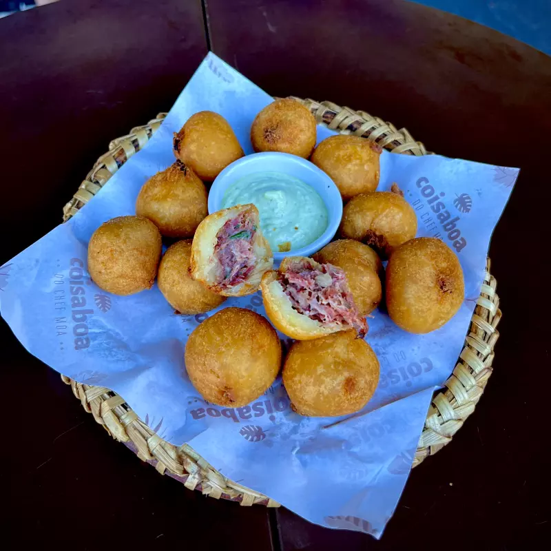 Bolinho de carne seca