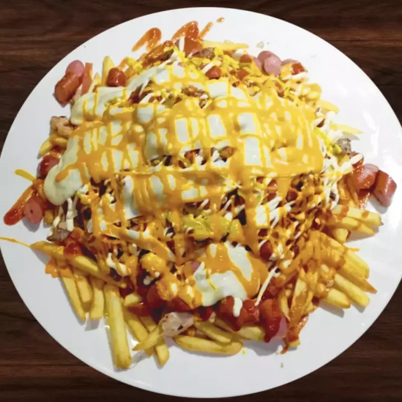 Salchipapa DELI para 4