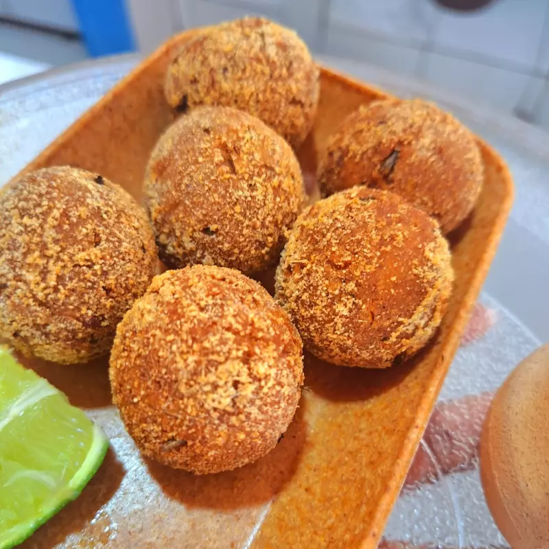 Bolinho de feijoada (6 un)