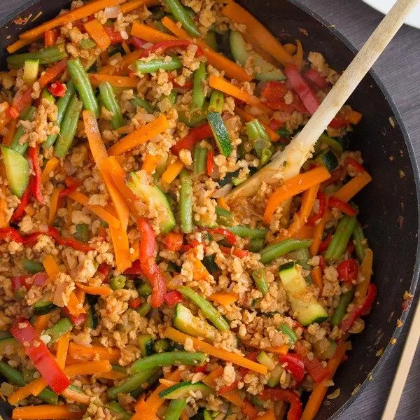 Soya con verduras en Salsa