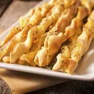 Palitos crocantes de queso