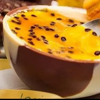 Ovo de Colher _ Frutas Tropicais