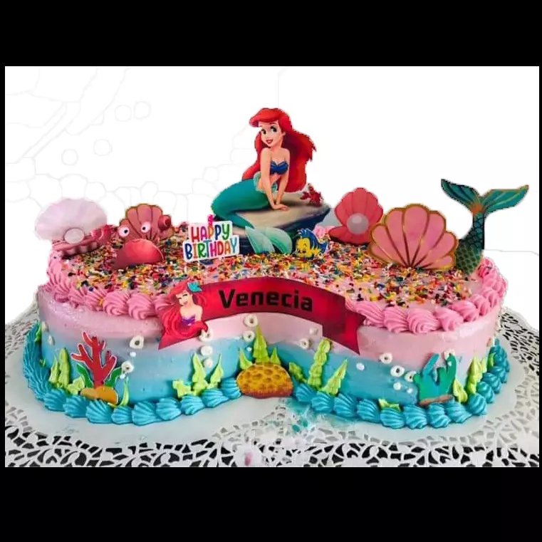 Cake de cumpleaños de Ariel