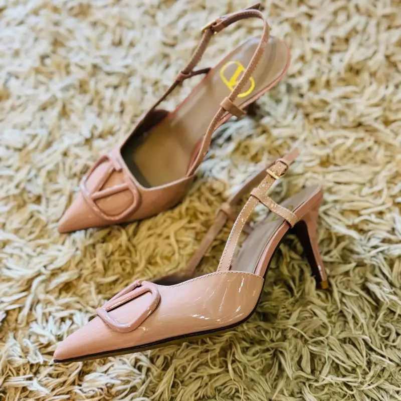 TACÓN VALENTINO STILETO BEIGE