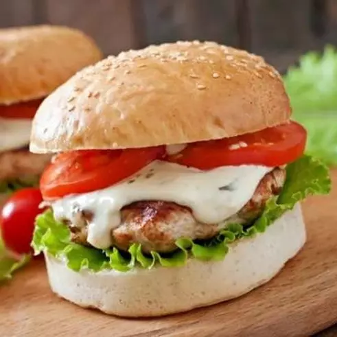 Hamburguesa de pollo simple
