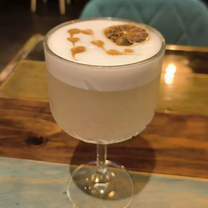 PISCO SOUR (HAPPY HOUR)