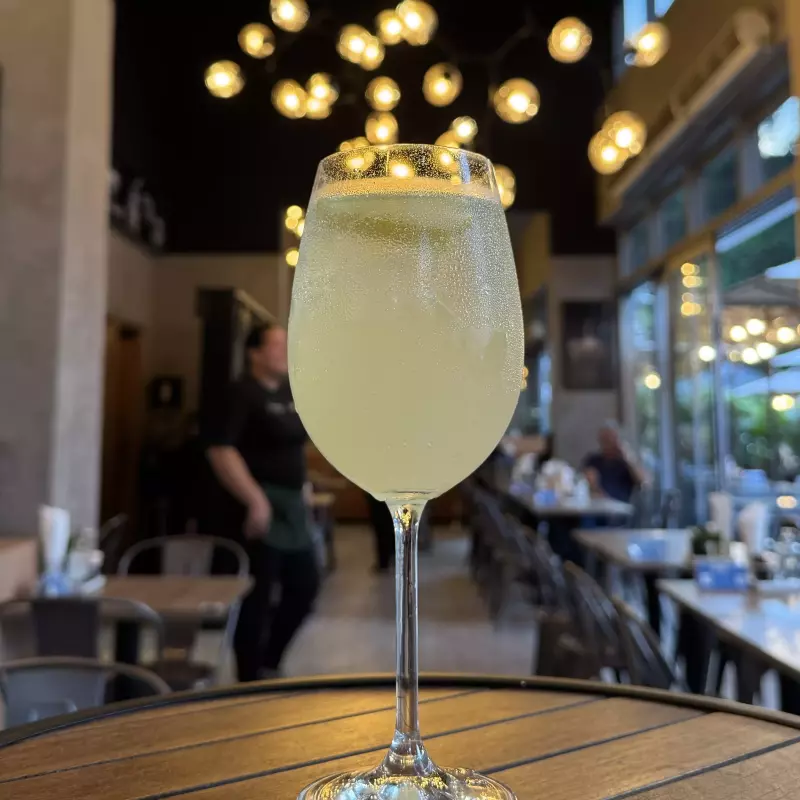 Nosso Limoncello Spritz