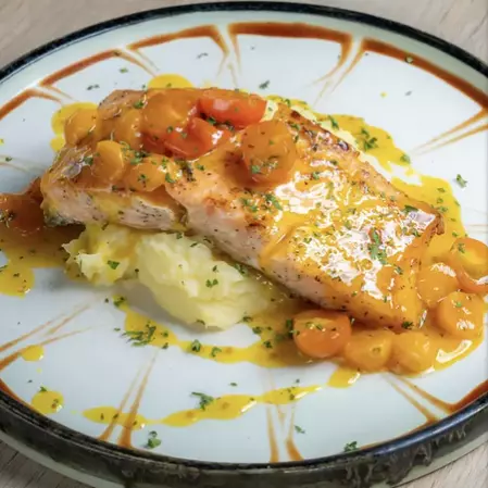 SALMON PASSION FRUIT