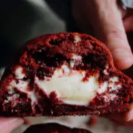 Red Velvet Cheesecake
