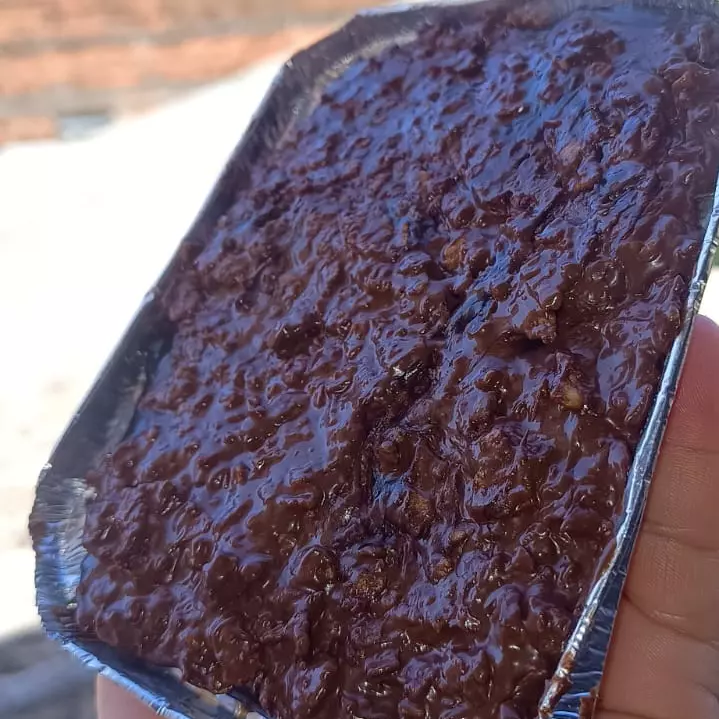 BOLO DE CHOCOLATE CROCANTE