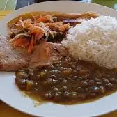 Adobo  de chancho con Menestra