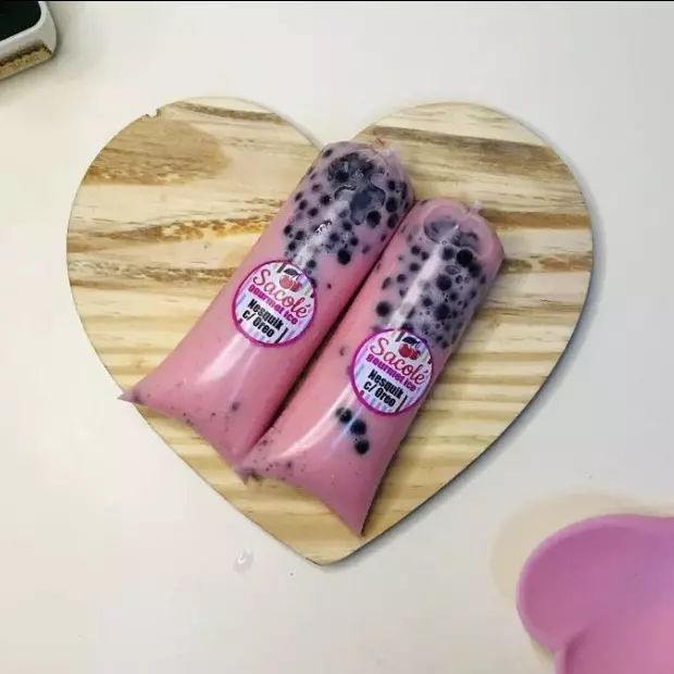 Sacolé Nesquik com Oreo