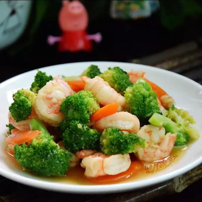 BROCOLI CON CAMARON 西兰花炒虾仁