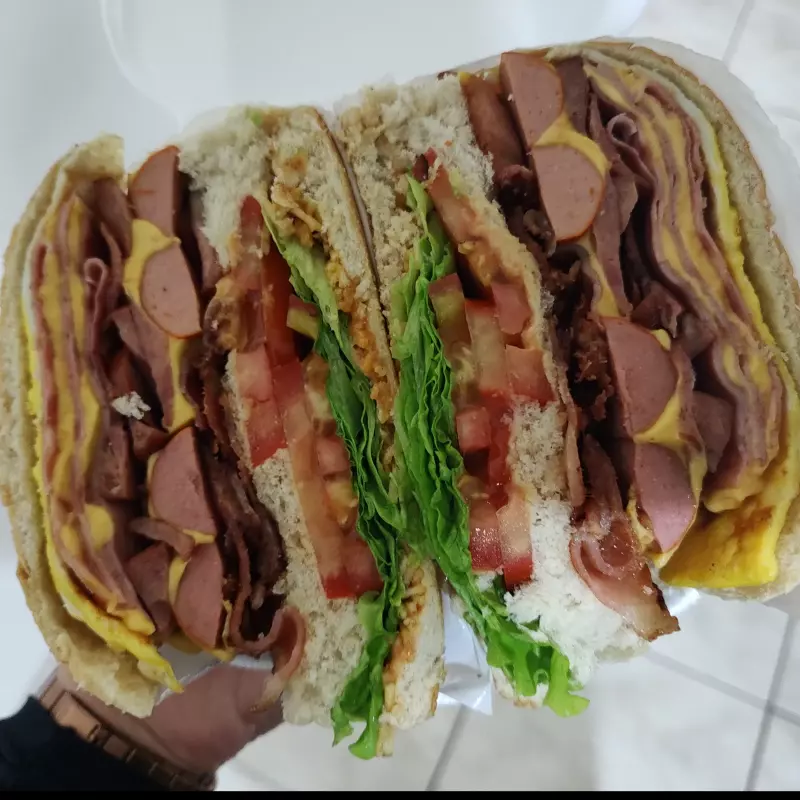 CACHORRO QUENTE TUDO