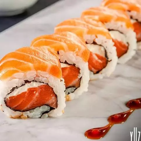 Uramaki especial salmão