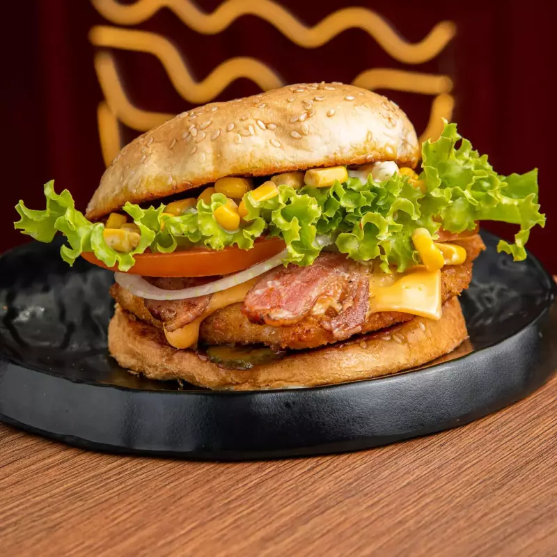 Especial Crispy + papas fritas