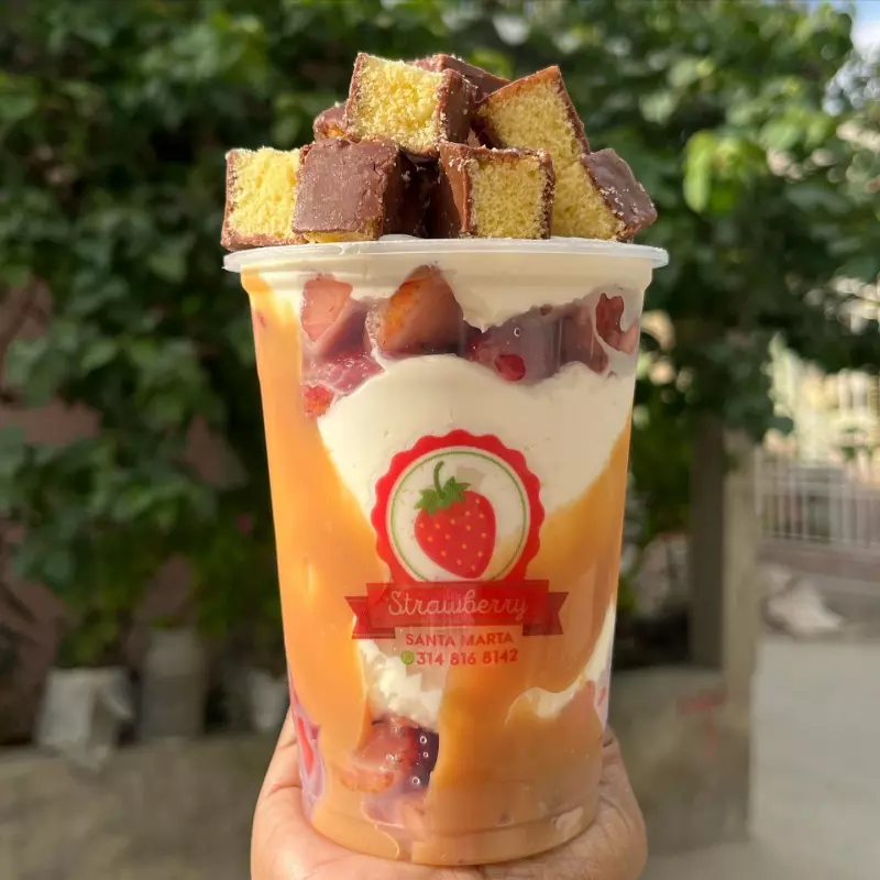 Strawberry chocorramo 16 onz