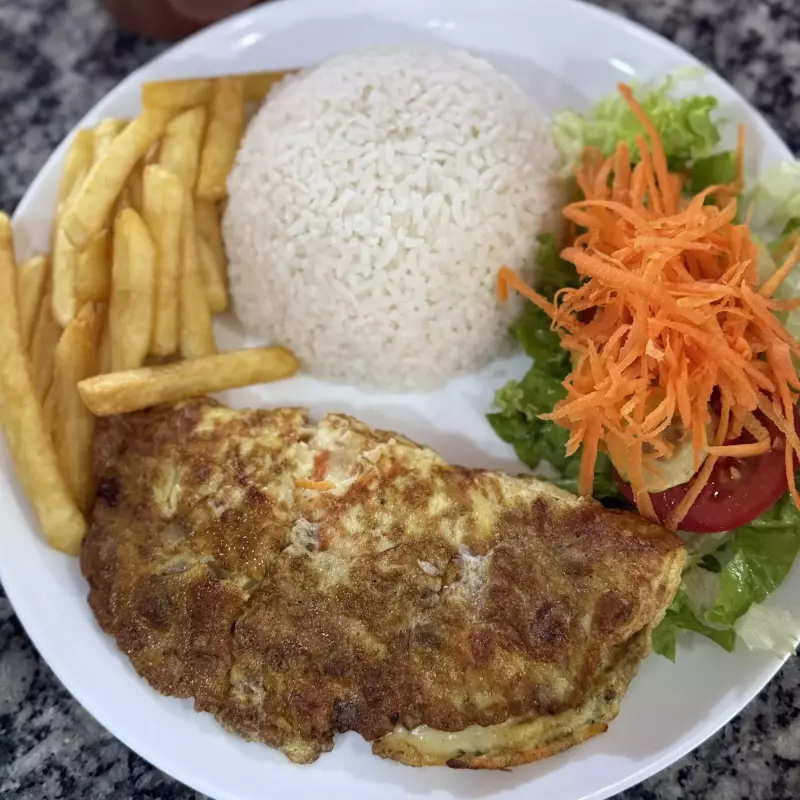 OMELETE SIMPLES (serve 1 pessoa)