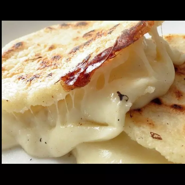 𝑨𝒓𝒆𝒑𝒂 𝑴𝒆𝒅𝒊𝒂𝒏𝒂