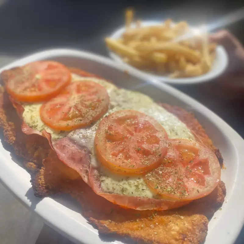 Milanesa de Pollo a la Napolitana