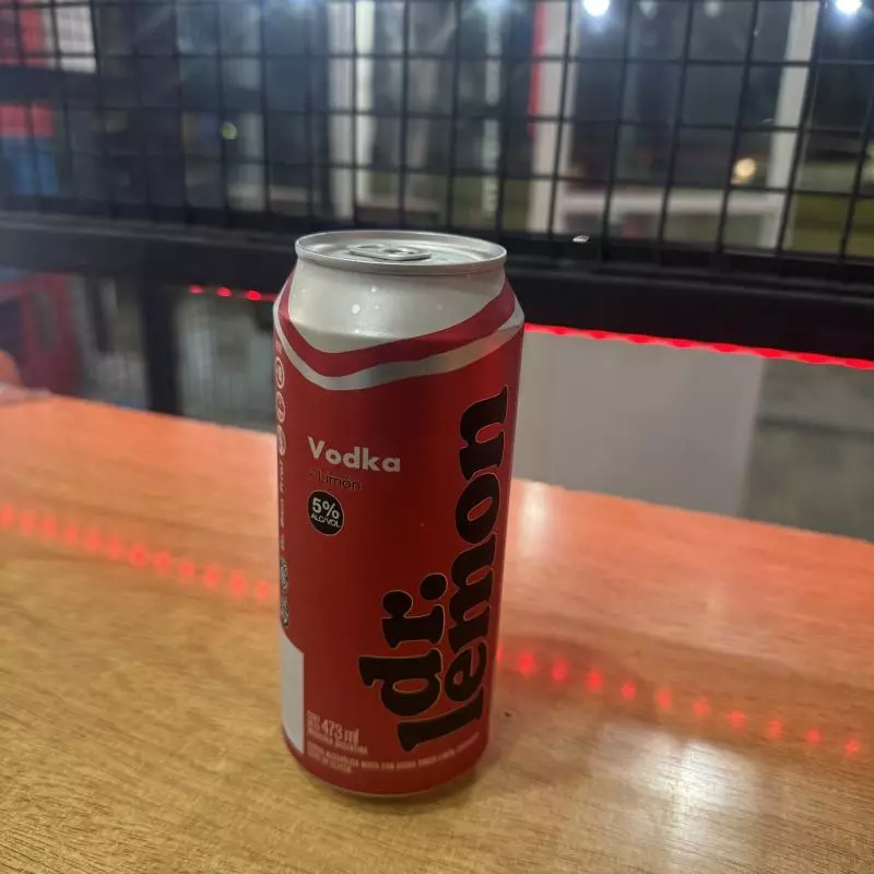 Dr Lemon Vodka + limon lata