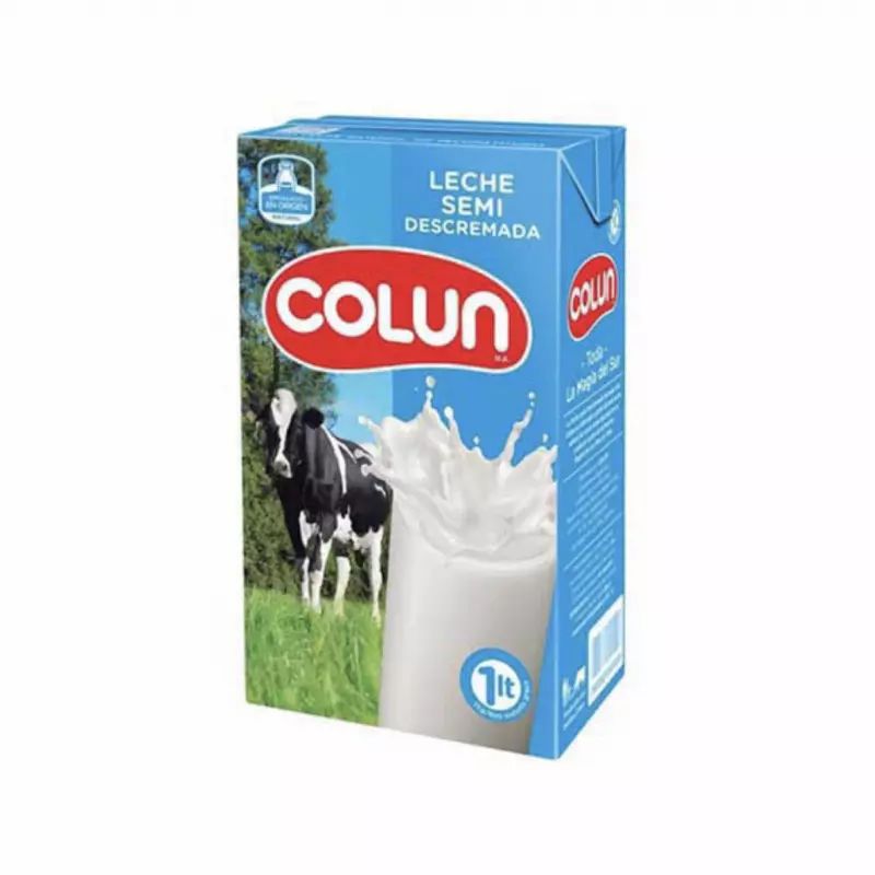 Leche semidescremada Colun