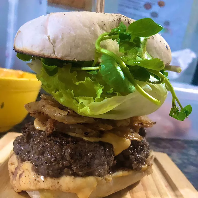 Esquina Duplo Artesanal