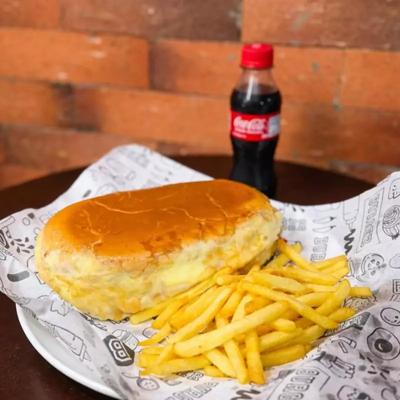 Prensado + batata+ refri 200ml