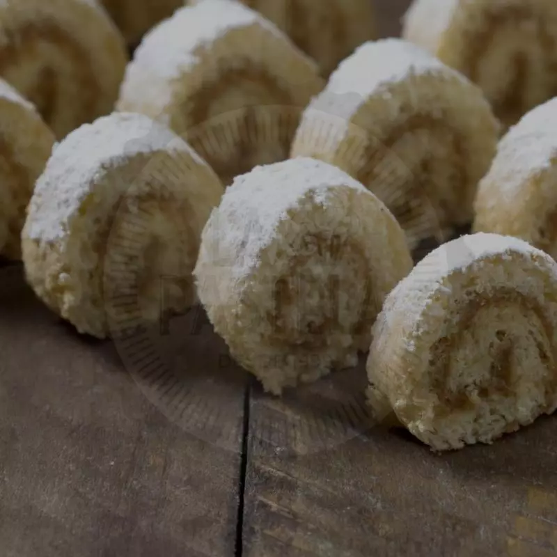 Piononitos de manjar blanco