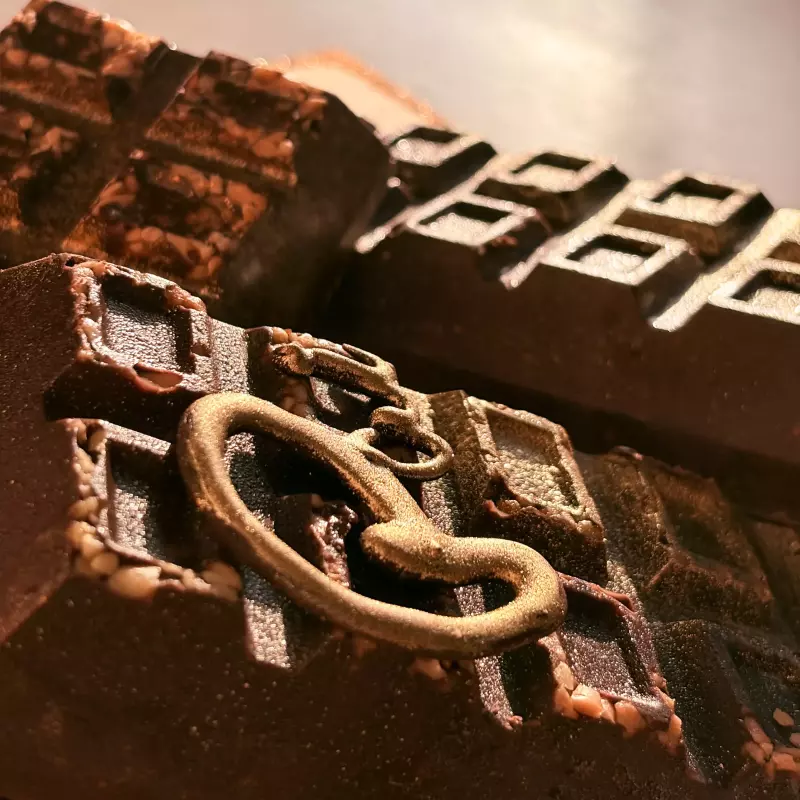 🍫 Barra Recheada Tiramisu (250g)