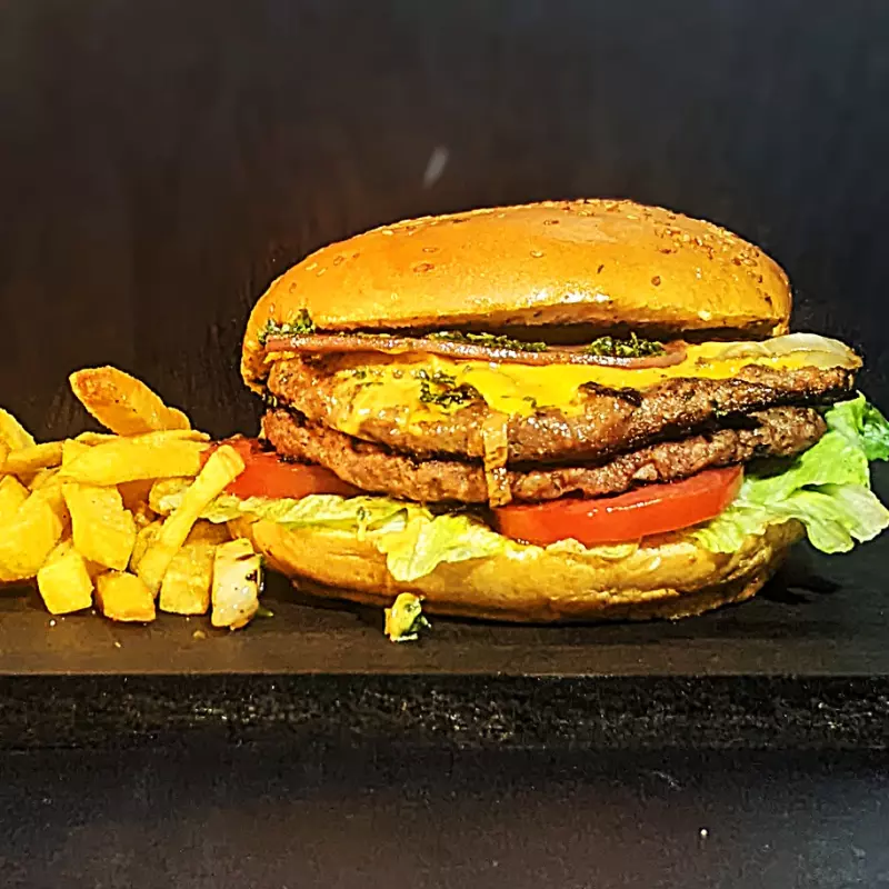 Doble carne con papas