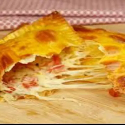 Pastel carne, calabresa, queijo