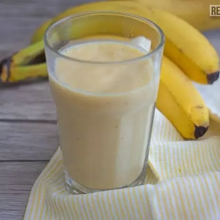 BATIDO LECHE CON PLATANO