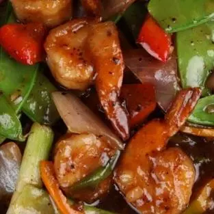 Langostino c/. Tausi y verduras.