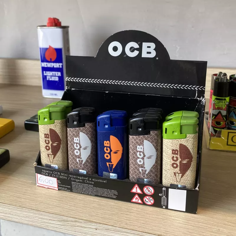 Isqueiro OCB recarregável