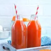 Suco de mamão com laranja