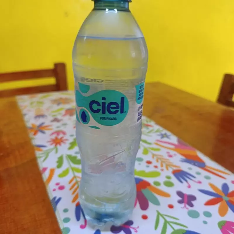 Agua natural