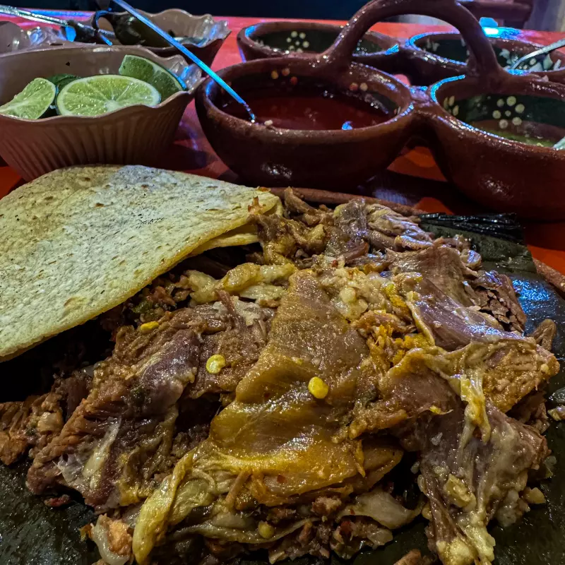 1/2 KILO DE BARBACOA DE CHIVO COSTIL