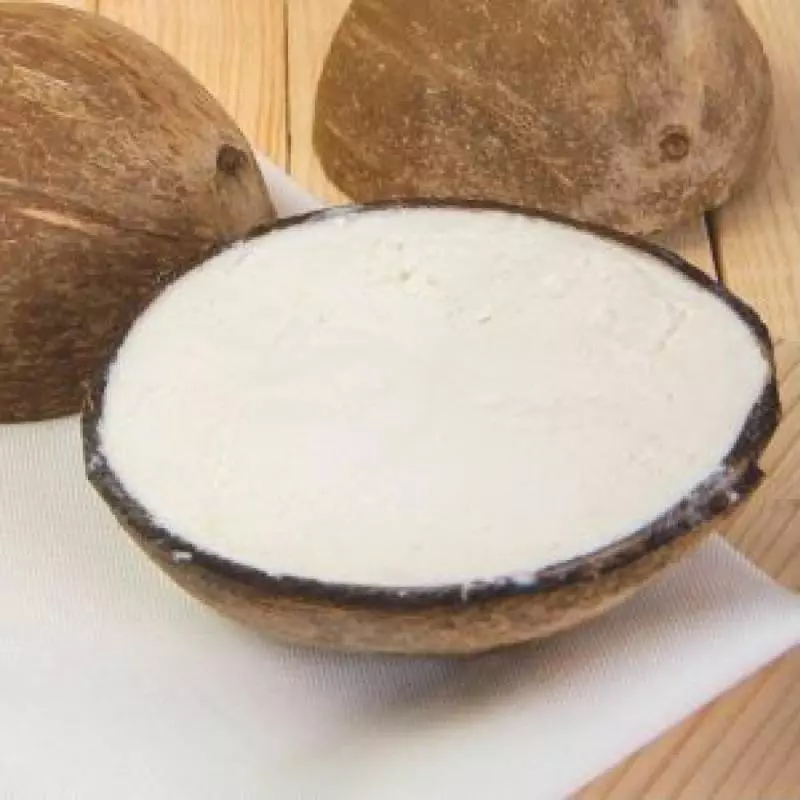 Helado de Coco en su Cascara