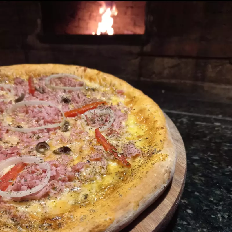 Pizza de Presunto