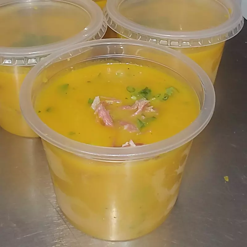 CALDO DE ABOBORA COM CARNE SECA