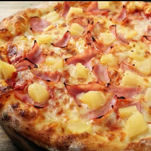 Pizza Hawaiana