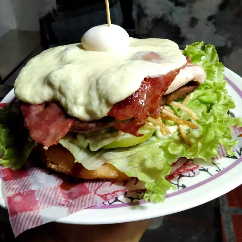Arepa Burger mixta