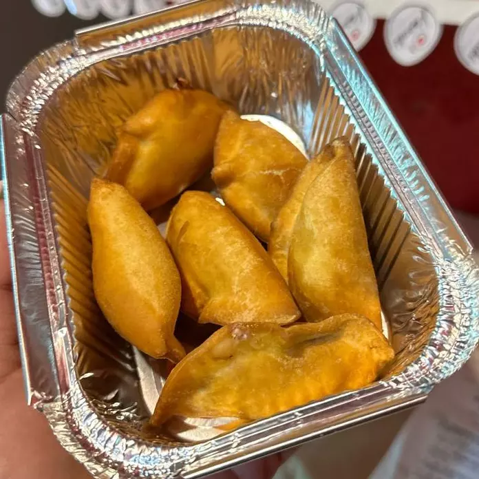 46.- Gyosas de pollo