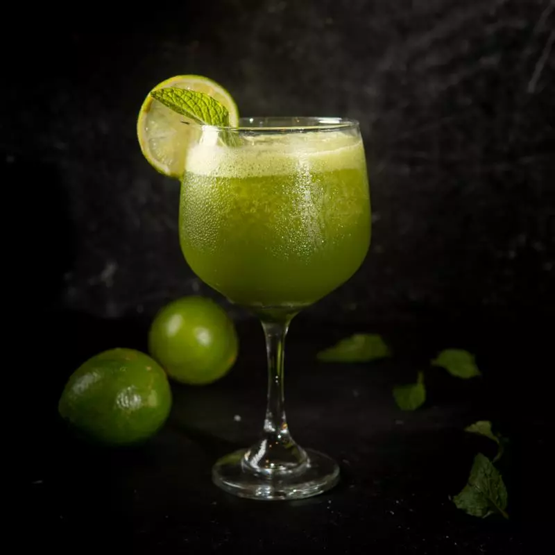 Limonada de Yerbabuena